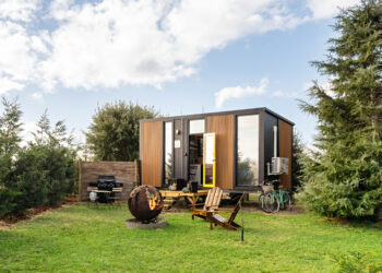 A tiny house perched on the pastures of Glenlyon, Australia.